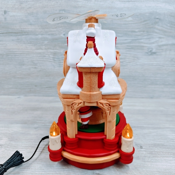 Hallmark "Where Dreams Become Toys" Tabletop 2016, Motion, Light, Sound Santa - Picture 6 of 14